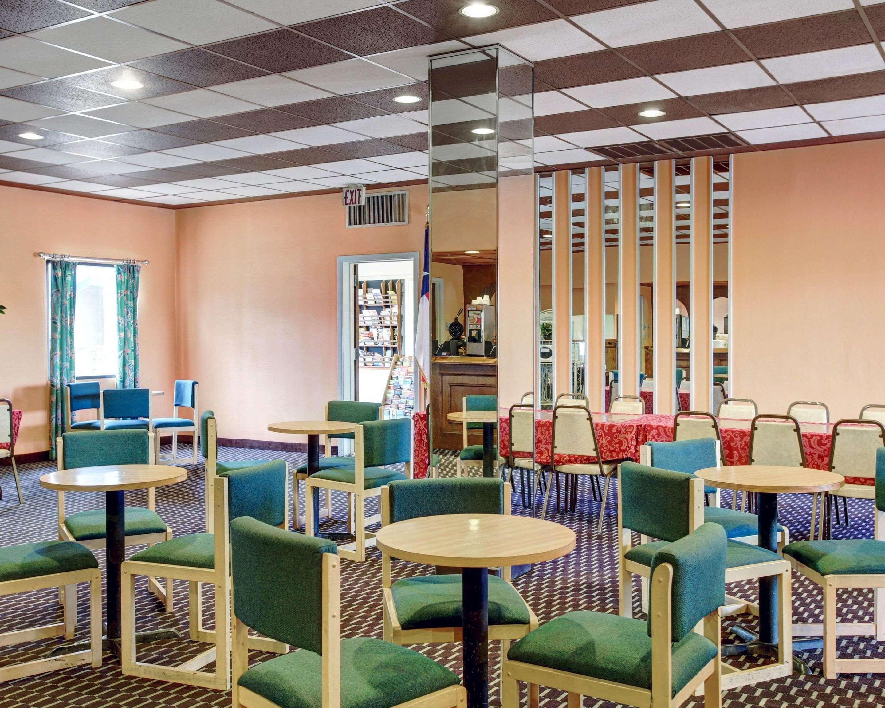 Rodeway Inn New Braunfels Ngoại thất bức ảnh